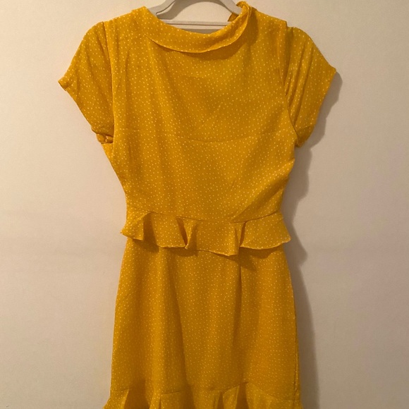 Mini yellow poka dot dress - Picture 4 of 4